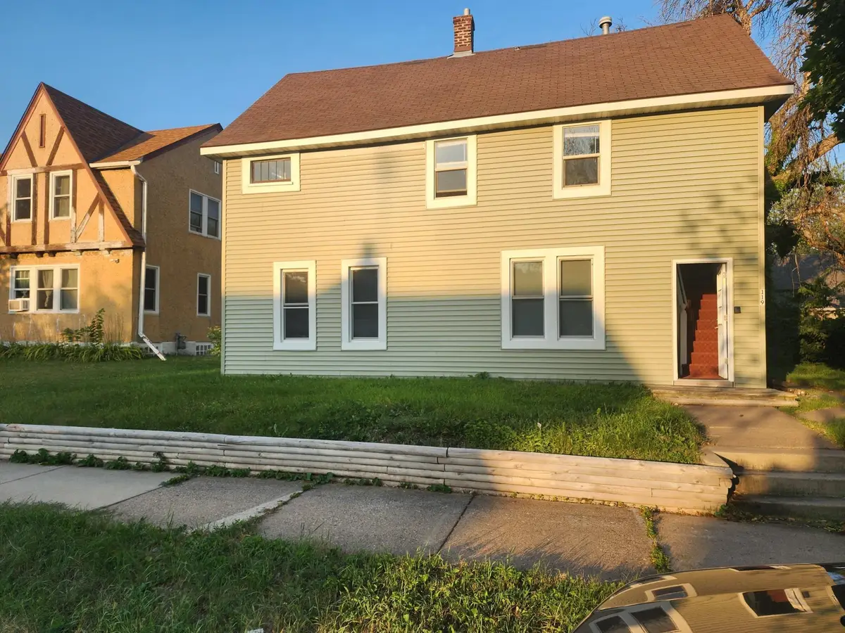 119 10th Avenue S, South Saint Paul, MN 55075 - #1