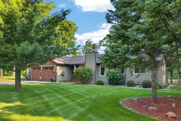 7948 Golf Estates Drive, Pequot Lakes, MN 56472