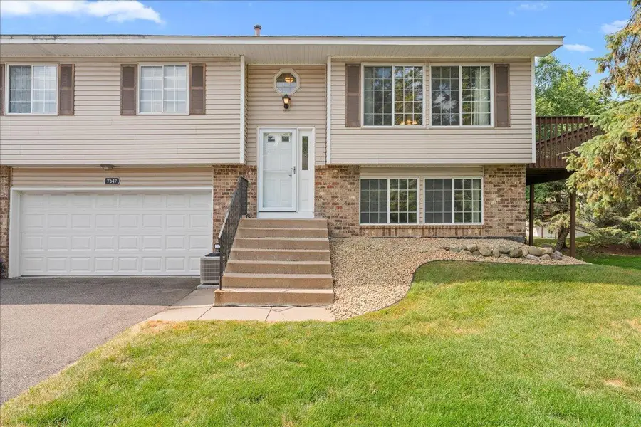 7647 Afton Court, Woodbury, MN 55125 - #2