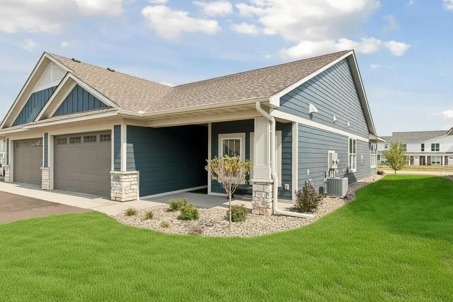 1479 Kenai Place, River Falls, WI 54022 - #2