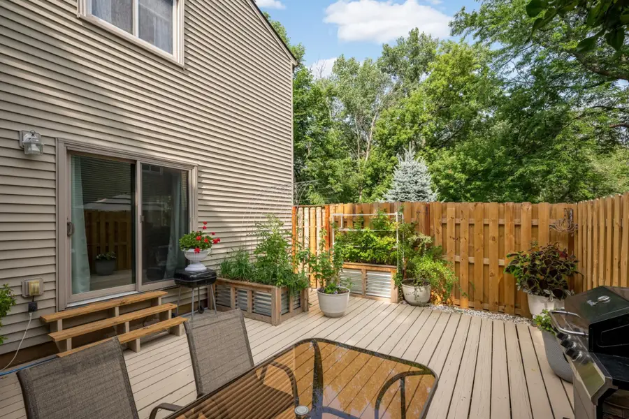 1539 Greenwood Court N, Eagan, MN 55122 - #2