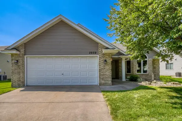 2932 126th Lane Nw, Coon Rapids, MN 55448