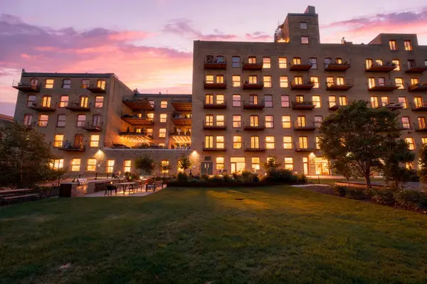 716 N 1st Street #534, Minneapolis, MN 55401