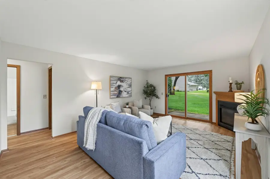 422 95th Lane Ne, Blaine, MN 55434 - #3