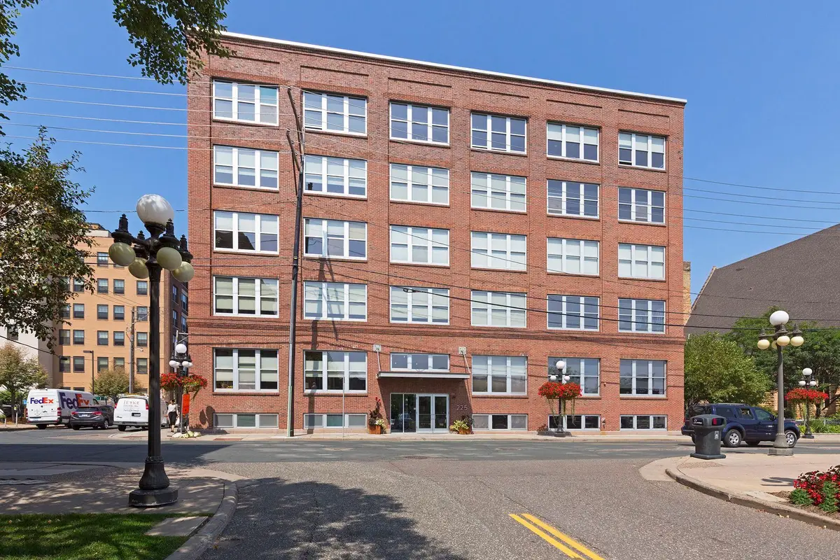 225 9th Street E #304, Saint Paul, MN 55101 - #1