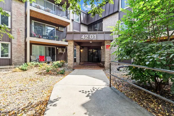 4201 Lakeside Avenue N #214, Brooklyn Center, MN 55429
