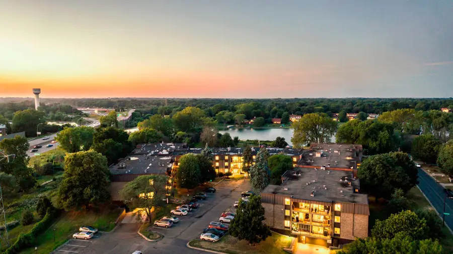 4201 Lakeside Avenue N #214, Brooklyn Center, MN 55429 - #2