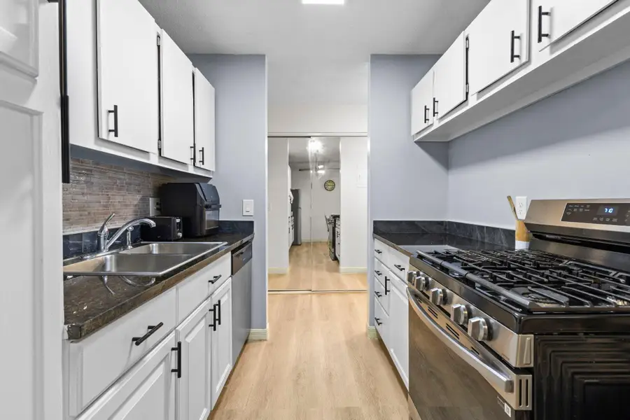 4201 Lakeside Avenue N #214, Brooklyn Center, MN 55429 - #3