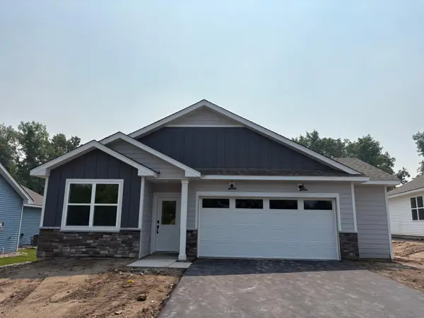 713 Vista Court, Hanover, MN 55341