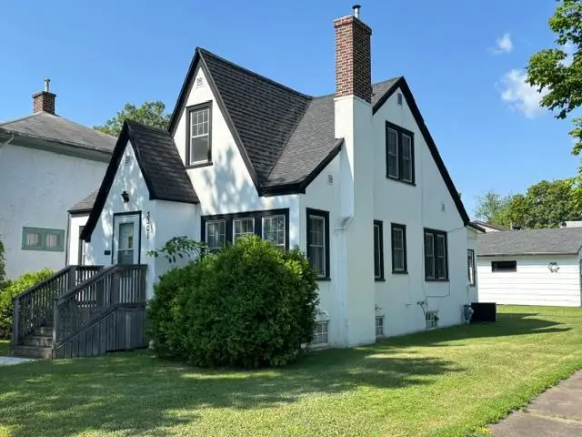 3301 2nd Avenue W, Hibbing, MN 55746 - #1