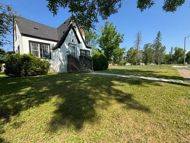 3301 2nd Avenue W, Hibbing, MN 55746 - #2