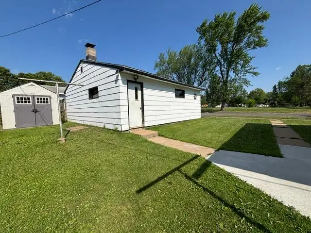 3301 2nd Avenue W, Hibbing, MN 55746 - #3