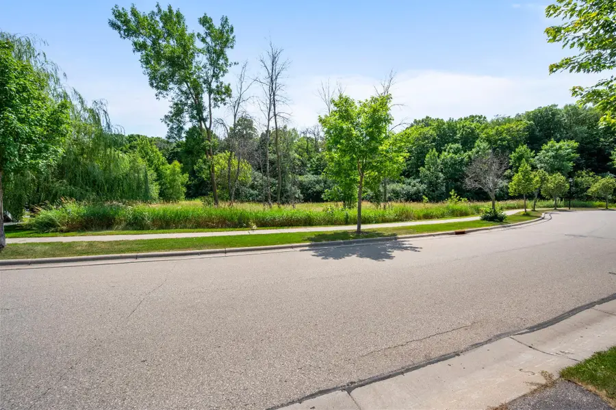 6872 Creekside Way, Excelsior, MN 55331 - #3