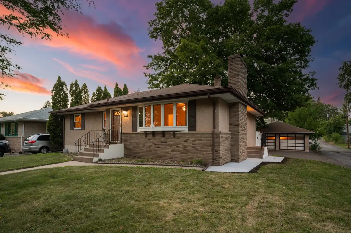 1535 Mclean Avenue, Saint Paul, MN 55106 - #1