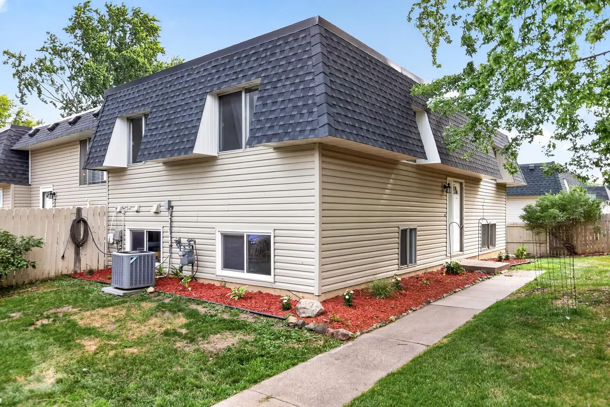3750 Conroy Trail E, Inver Grove Heights, MN 55076 - #1