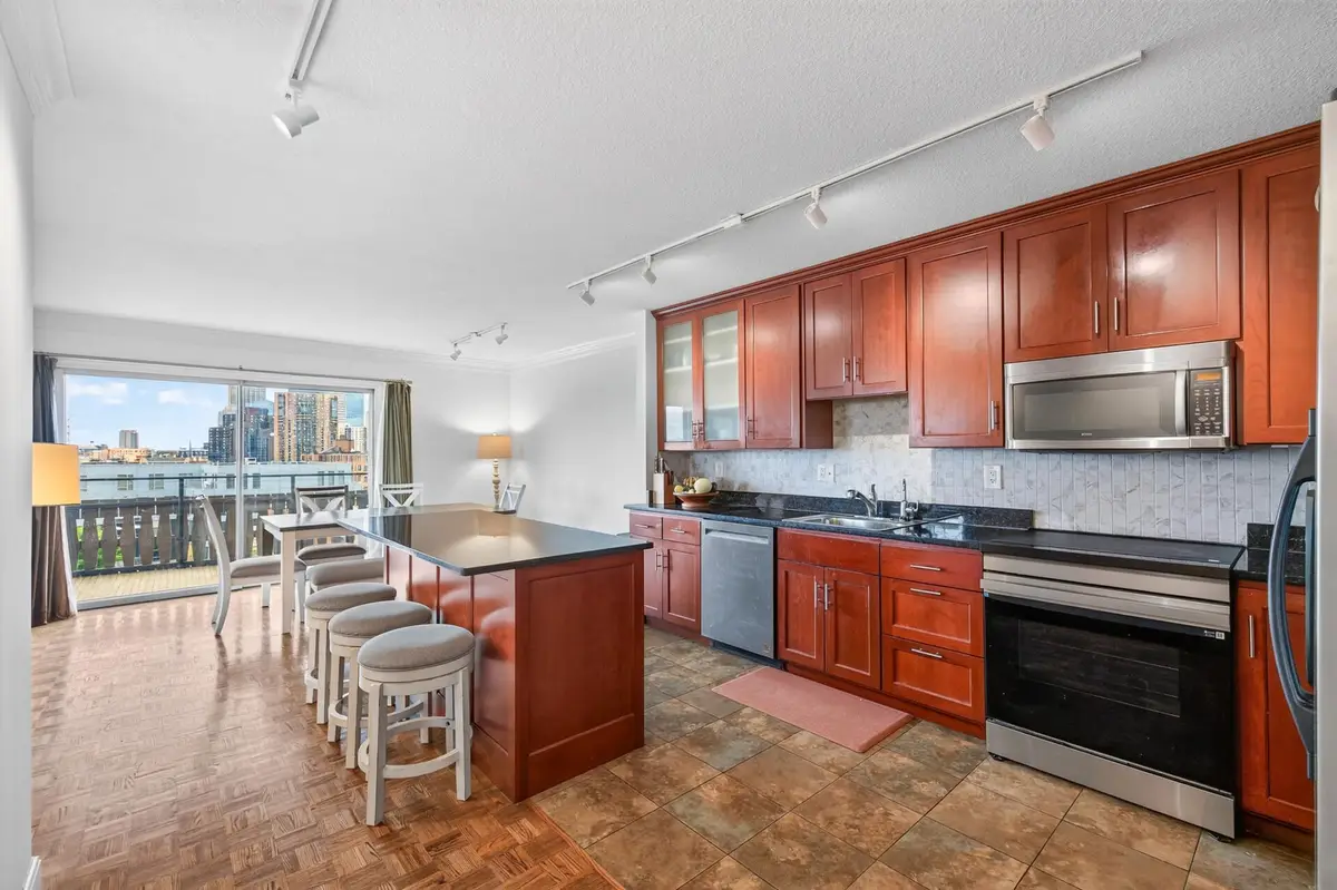 410 Groveland Avenue #702, Minneapolis, MN 55403 - #1