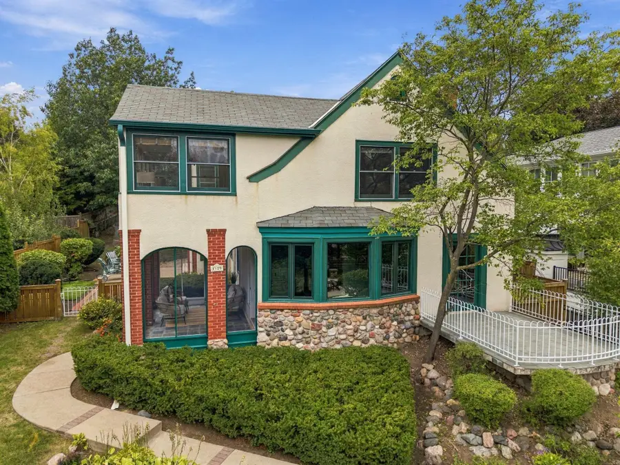 4120 Queen Avenue S, Minneapolis, MN 55410 - #3