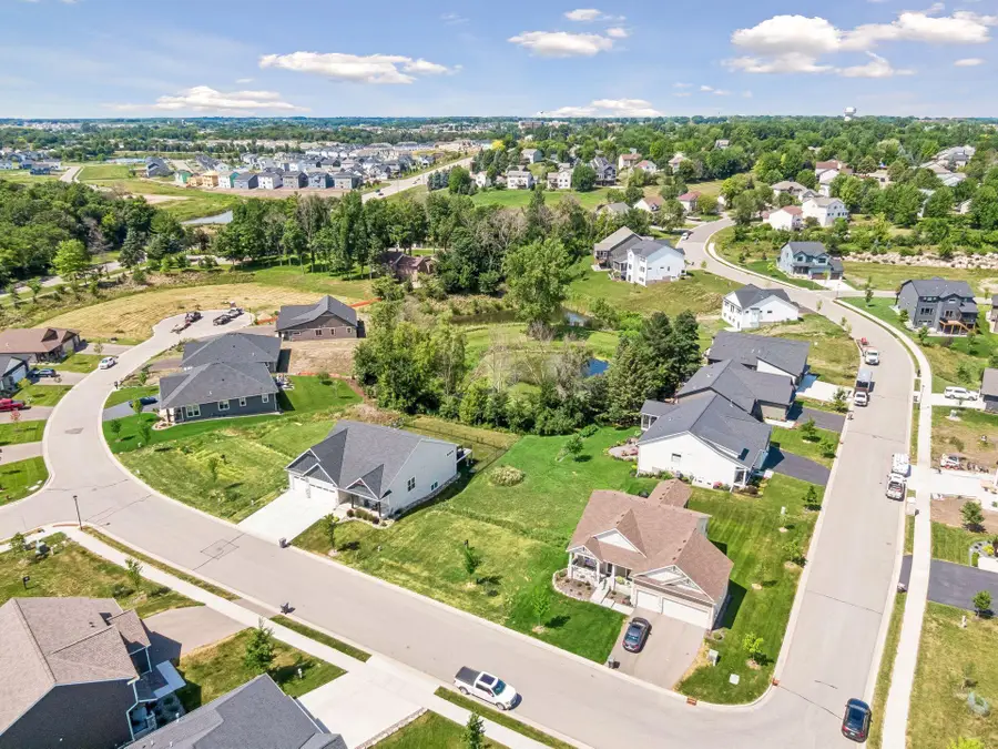 1946 Woods Point, Waconia, MN 55387 - #2