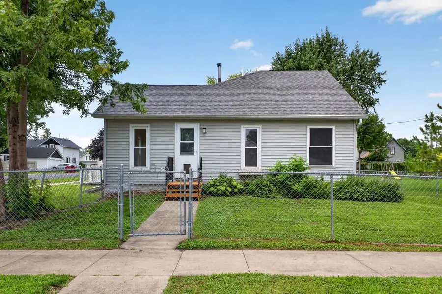 17 2nd Street Ne, Kasson, MN 55944 - #2