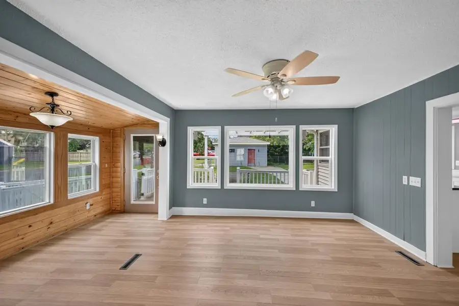 17 2nd Street Ne, Kasson, MN 55944 - #3