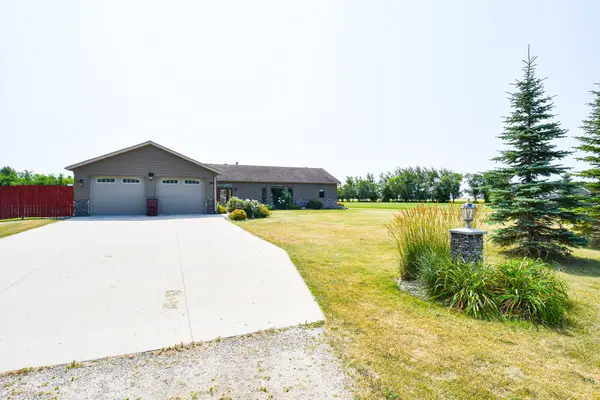 14594 138th Avenue Ne, Thief River Falls, MN 56701