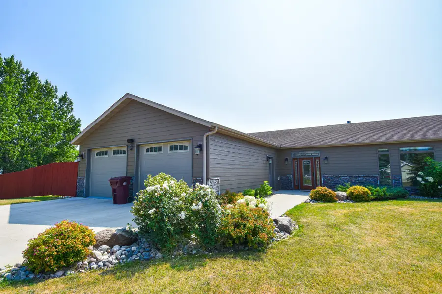 14594 138th Avenue Ne, Thief River Falls, MN 56701 - #2