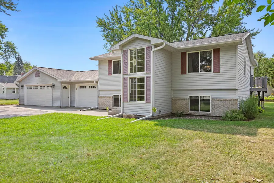 720 W 2nd Street, Rush City, MN 55069 - #2