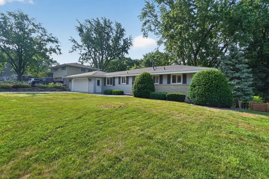 2009 W 83rd Street, Bloomington, MN 55431 - #2