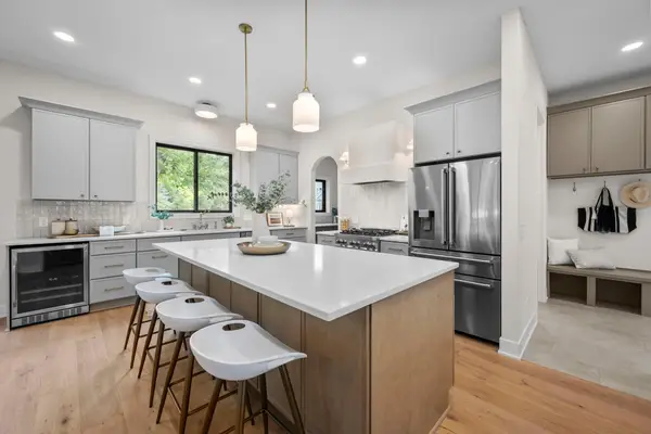 5801 Fairfax Avenue, Edina, MN 55424