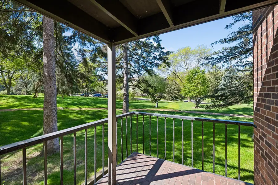 5501 Dewey Hill Road #140, Edina, MN 55439 - #2