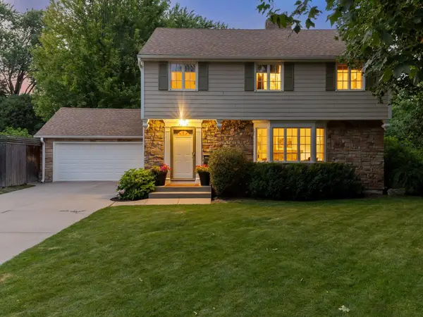 5220 Maddox Lane, Edina, MN 55436