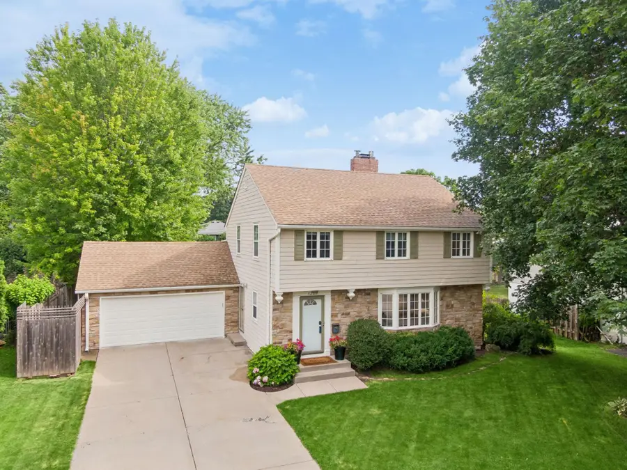 5220 Maddox Lane, Edina, MN 55436 - #2