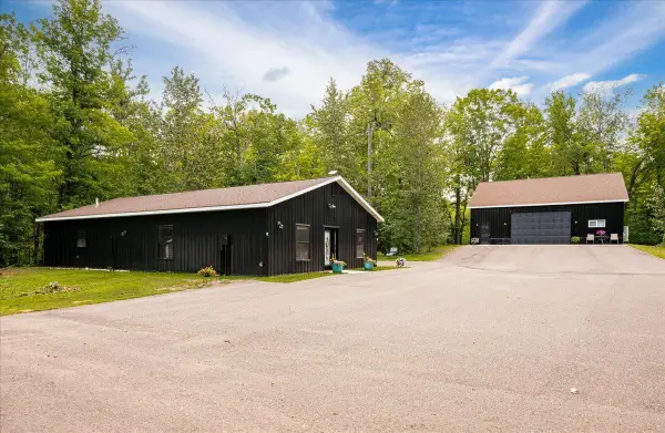5841 Spruce Lane, Duluth, MN 55811