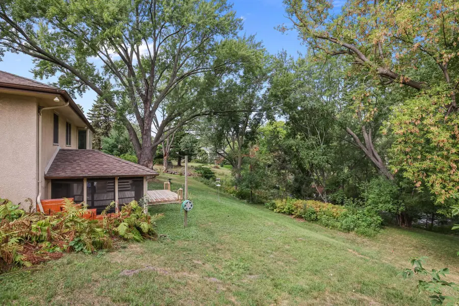451 Rice Creek Terrace Ne, Fridley, MN 55432 - #2