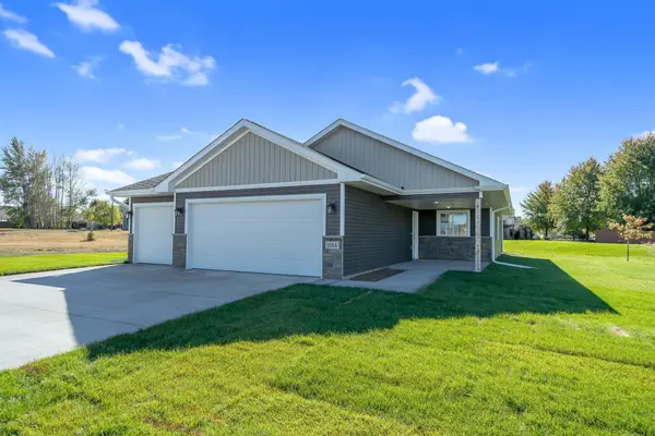 301 Gateway Parkway, Osceola, WI 54020