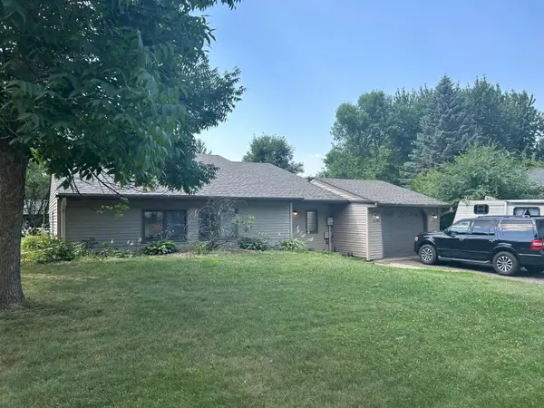 1014 Benedict Drive, Sauk Rapids, MN 56379