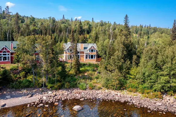 4576 Cove Side Cottages #410, Beaver Bay, MN 55616