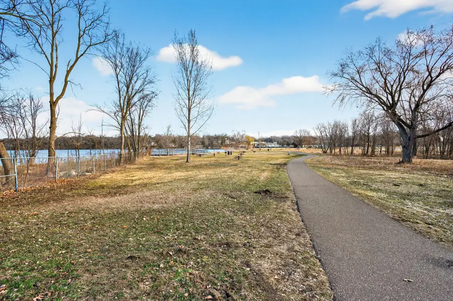213 Mccarrons Place W, Roseville, MN 55113 - #2