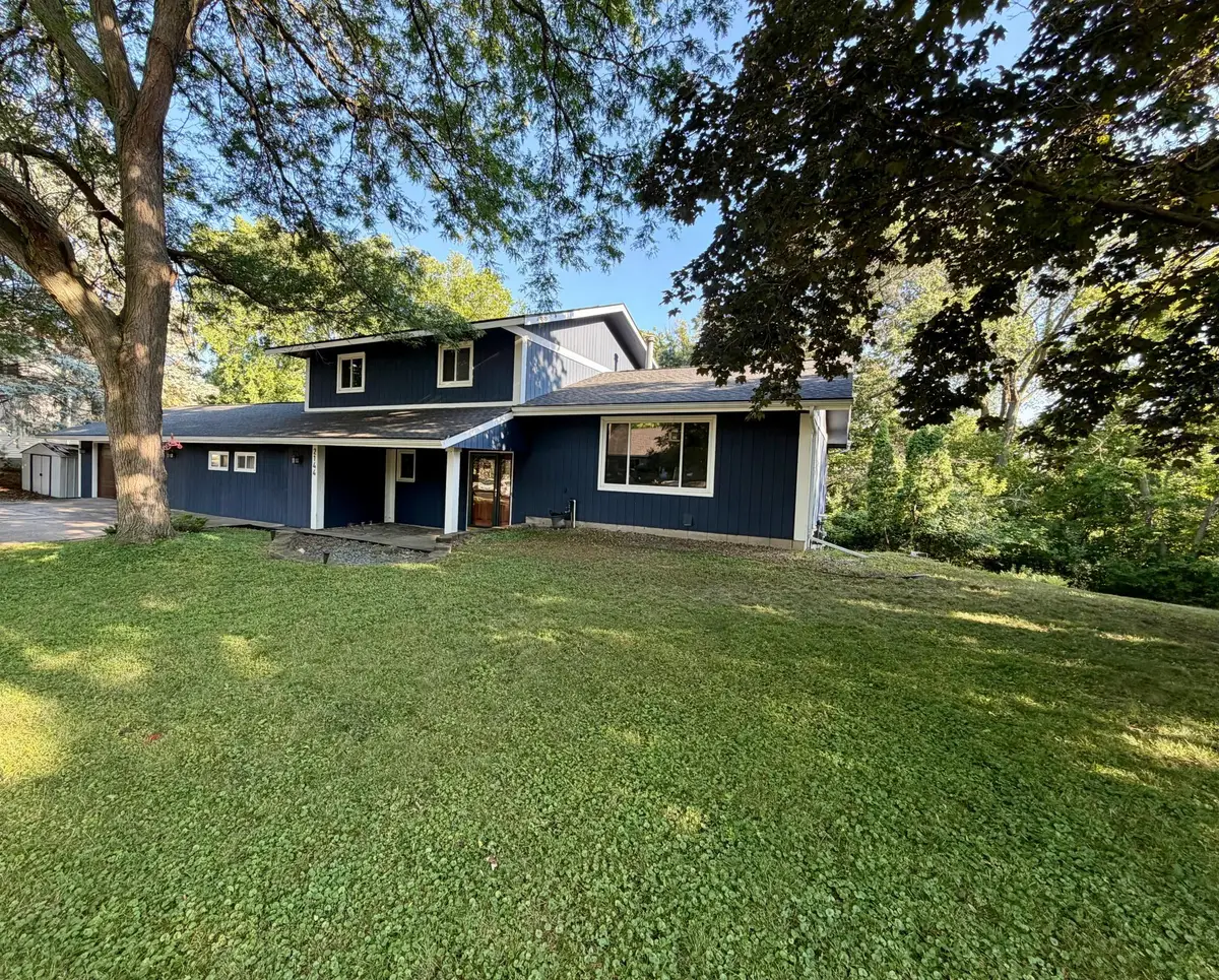 2144 Valley View Place, Saint Paul, MN 55119 - #1