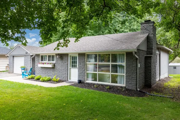 5320 Manitou Road, Excelsior, MN 55331