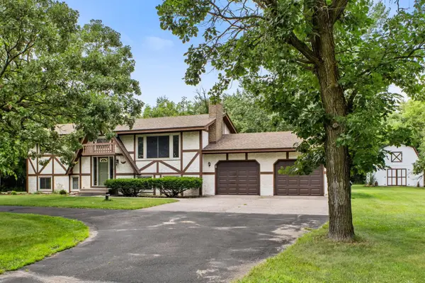 17120 Driscoll Street Nw, Ramsey, MN 55303