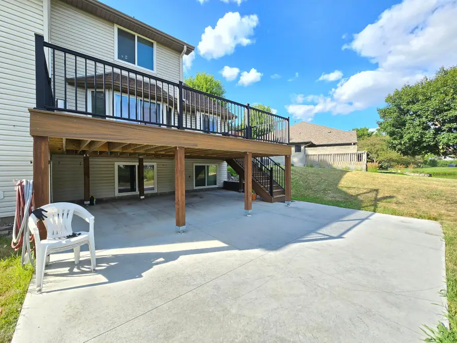 4625 Edinbrook Terrace, Brooklyn Park, MN 55443 - #2