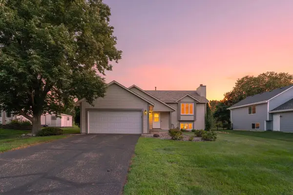 9044 Sequoia Road, Woodbury, MN 55125