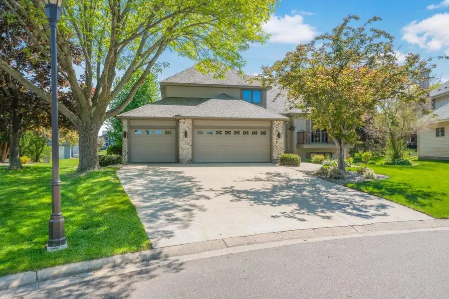 8906 Ashley Terrace, Brooklyn Park, MN 55443 - #2