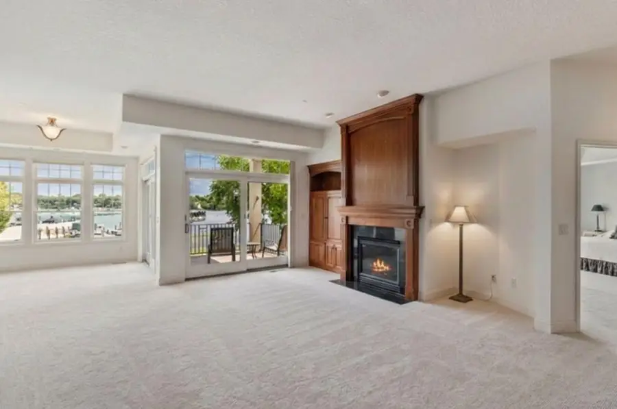 21957 Minnetonka Boulevard #17, Excelsior, MN 55331 - #3
