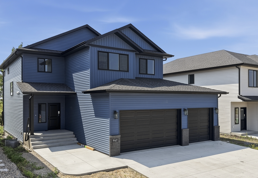 967 61st Avenue W, West Fargo, ND 58078 - #2