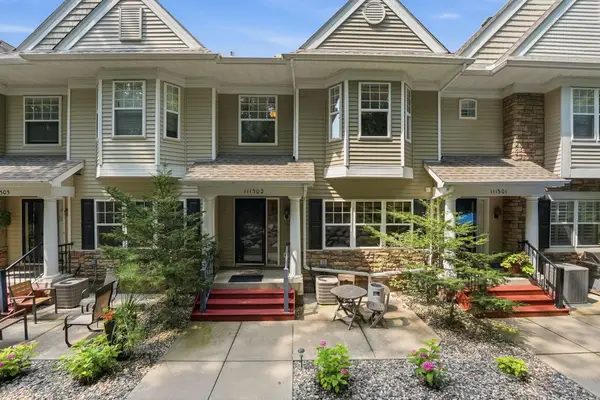 111302 Village Road #2, Chaska, MN 55318