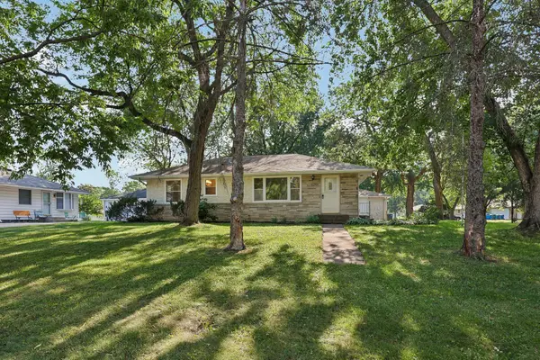 11301 Quince Street Nw, Coon Rapids, MN 55448