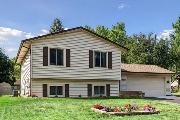 9775 103rd Avenue N, Maple Grove, MN 55369
