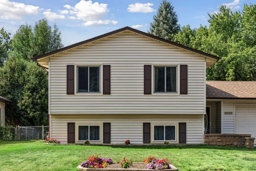 9775 103rd Avenue N, Maple Grove, MN 55369 - #2